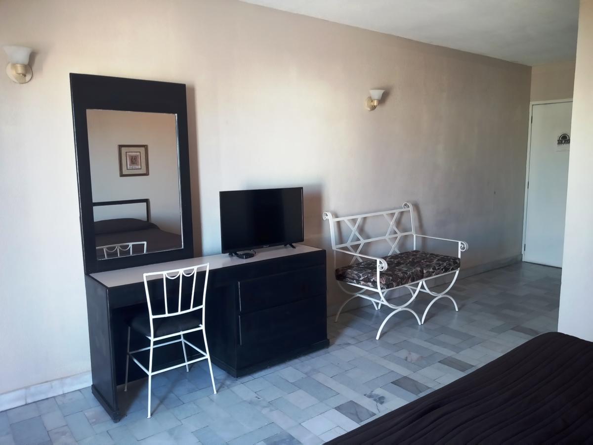 Los Jitos Hotel & Suites San Carlos Nuevo Guaymas Экстерьер фото